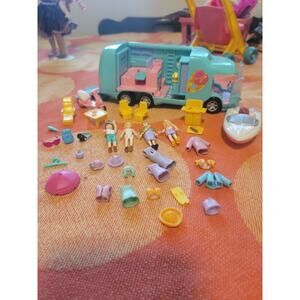 RARE Vintage Genie 1997 - Camper Glamper Bus with accessories